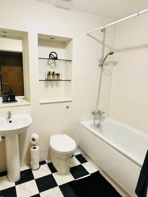 Apartament 2Bed City Flat Londyn